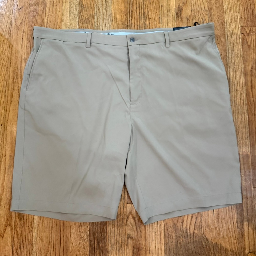 Callaway Golf Shorts Mens 48B NWT Khaki Tan Active Waistband Performance Stretch
